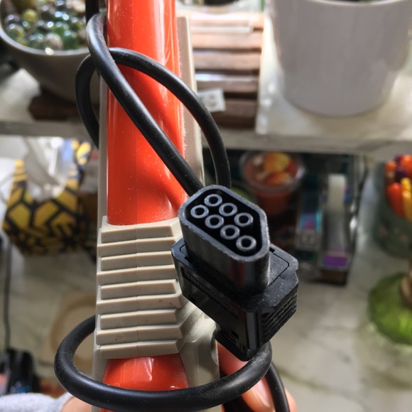 Nintendo NES Orange Light Zapper Gun - Picture 6 of 6